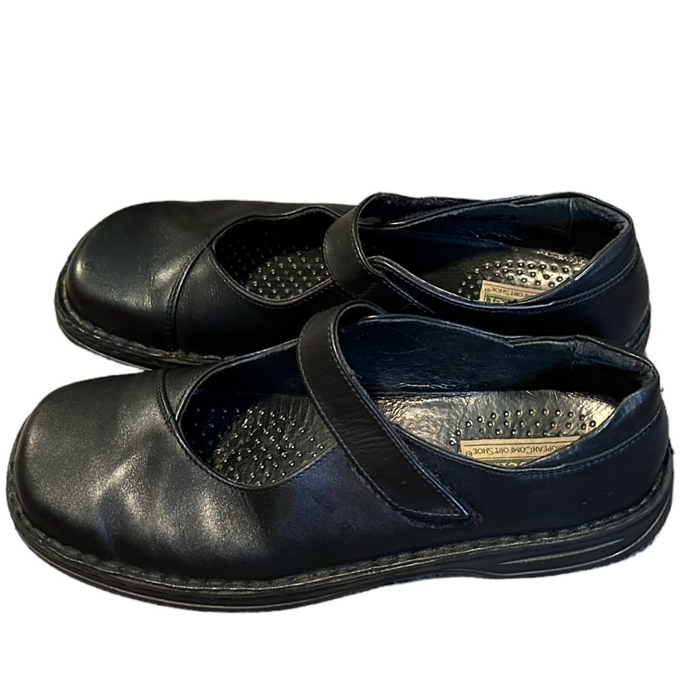 Joseph Seibel black leather MaryJane shoes with straps EUC size 40 size 8.5